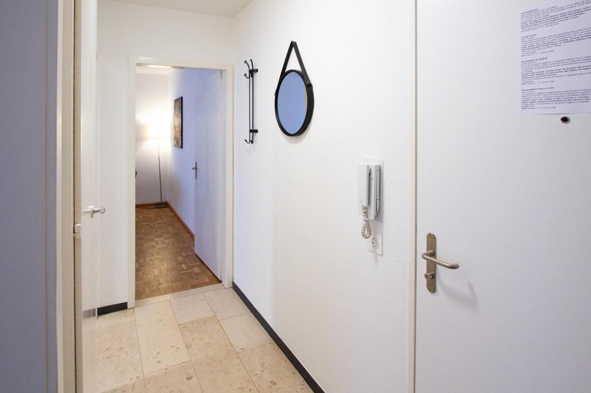 Gemuetliche Grosse Wohnung Naehe Uni 巴塞尔 外观 照片